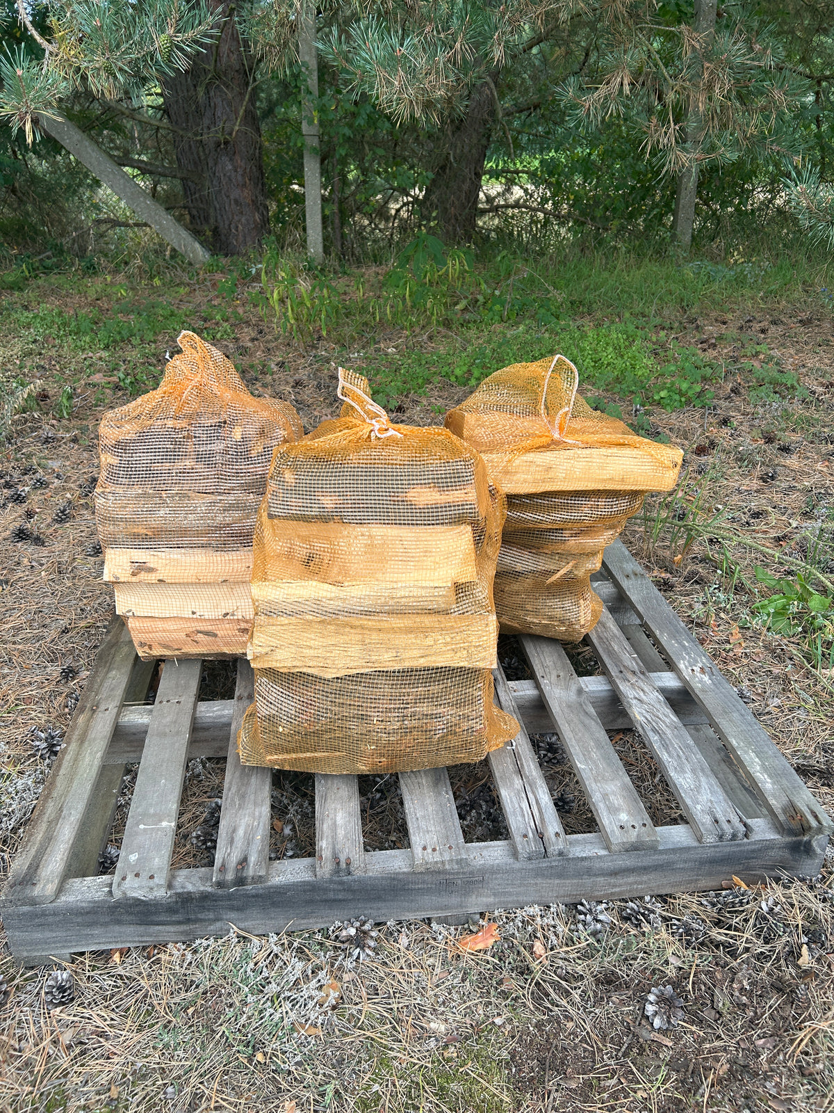 Kaminholz BT Buche/Eiche gemischt im 8kg Sack - Kammergetrocknet